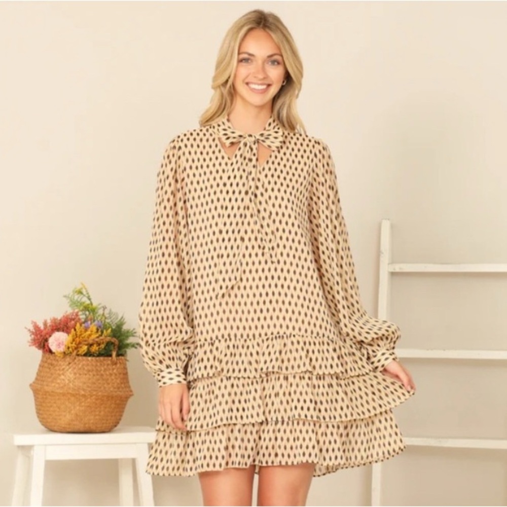 NWT Ruffle Tie Neck Dress in Cream & Gold - Picture 3 of 11